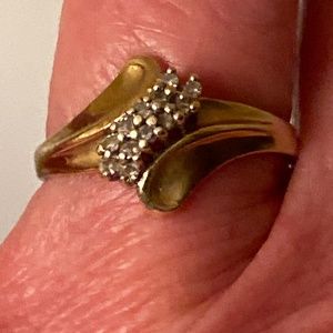 14 kt yellow gold ring